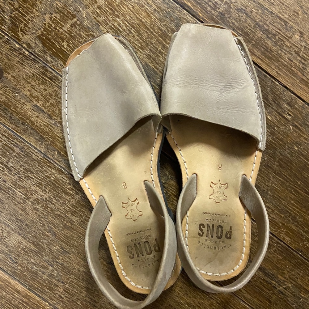 Avarcas pons size 8